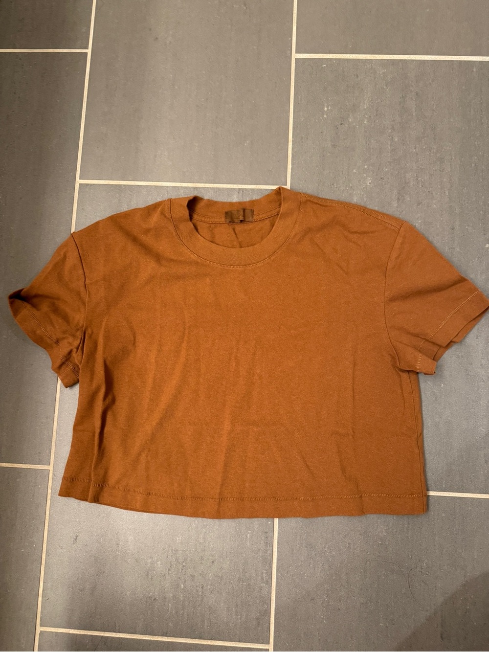 Nuuds Vintage Cotton Cropped Tee Chocolate XS